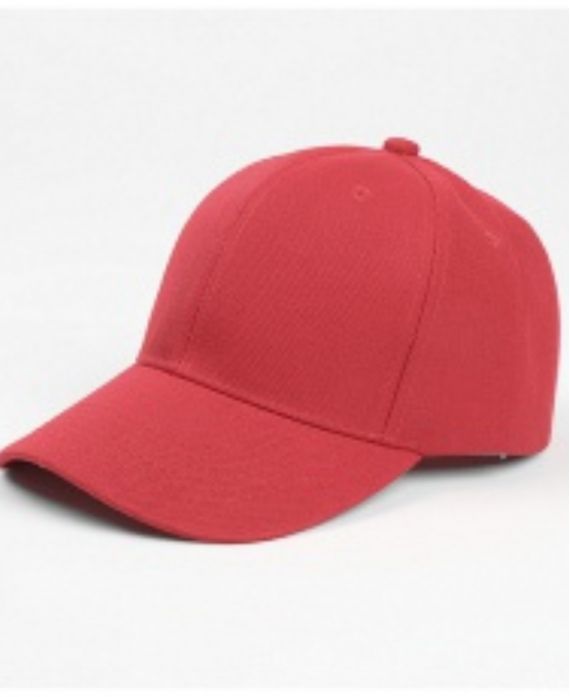 Czerwona czapka K93025
