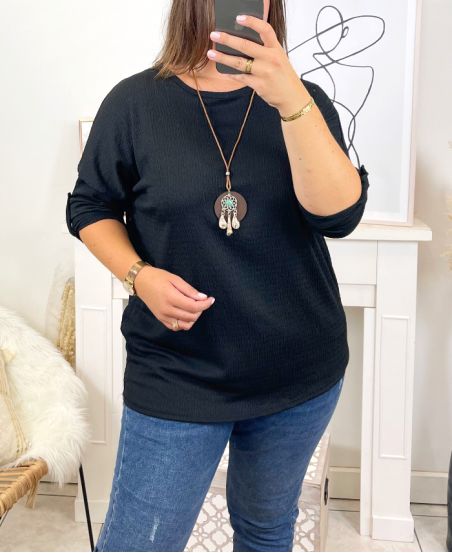PLUS SIZE T-SHIRT WITH NECKLACE OFFERED 17038 BLACK