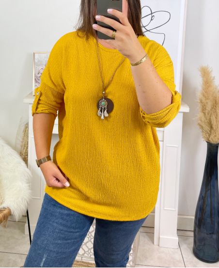 PLUS SIZE T-SHIRT WITH NECKLACE OFFERED 17038 MUSTARD